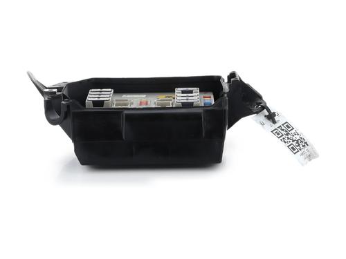 Used Fuse box Fuse box RENAULT CLIO III (BR0/1, CR0/1) 1.2 16V (BR02, BR0J, BR11, CR02, CR0J, CR11) (75 hp) 39764155 39764155
