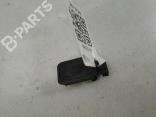 Used Tailgate handle JAGUAR XF I (X250) 3.0 D (241 hp) 10433958
