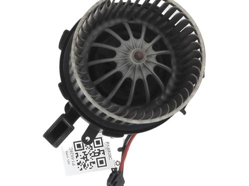 Heater blower motor AUDI A4 B8 Avant (8K5) 2.0 TDI | BP32378732M62