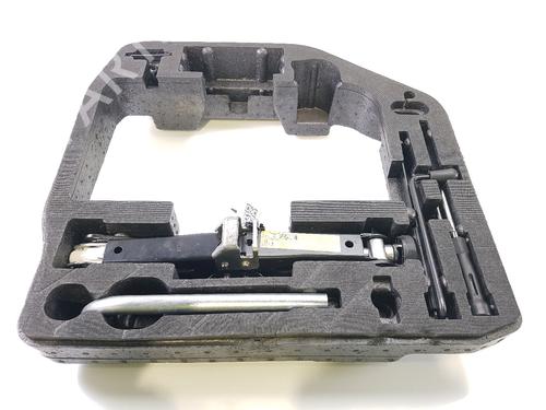 Jack Kit AUDI A4 B8 (8K2) 2.0 TDI | BP27908771C119 