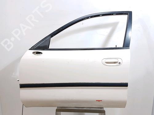 Used Left front door MITSUBISHI CARISMA (DA_) 1.8 16V GDI (DA2A) (125 hp) 10423016
