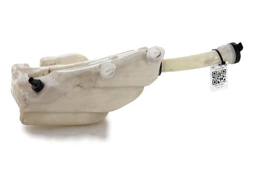 windscreen-washer-tank-opel-insignia-a-sports-tourer-g09-2008-2009-2010-2011-2012-2013-2014-2015-2016-2017-32278582 main image