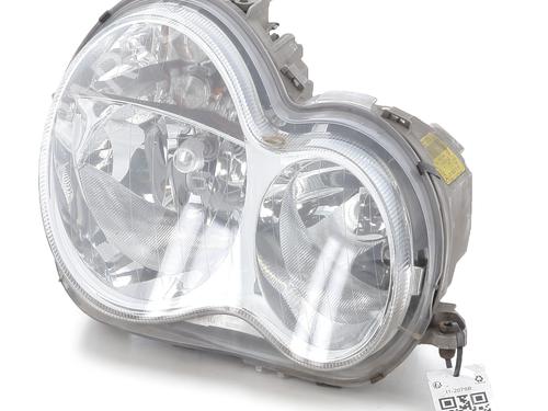 Used Right headlight MERCEDES-BENZ C-CLASS (W203) C 200 CDI (203.007) (122 hp) 30474204