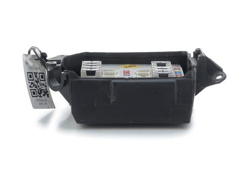 Sikringsdåse RENAULT CLIO III (BR0/1, CR0/1) 1.5 dCi (C/BR0G, C/BR1G) (68 hp) 32202116