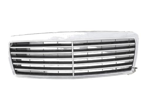 Used Grille MERCEDES-BENZ E-CLASS (W210) E 300 Turbo-D (210.025) (177 hp) 33159036