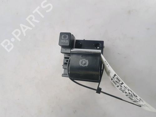 Used Switch LEXUS RX (_L2_) 450h AWD (GYL25_, GYL26_, GYL25, GYL26, GYL25R, GYL26R) (313 hp) 12605264