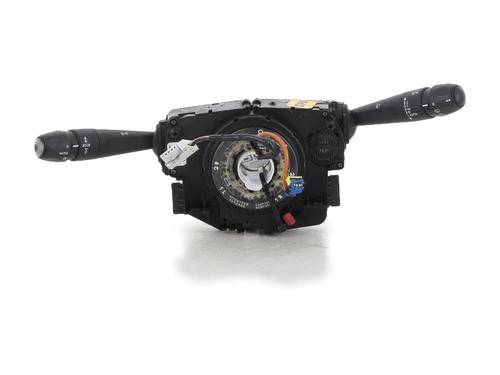 switch-citroen-c4-picasso-ii-2013-34261792 main image