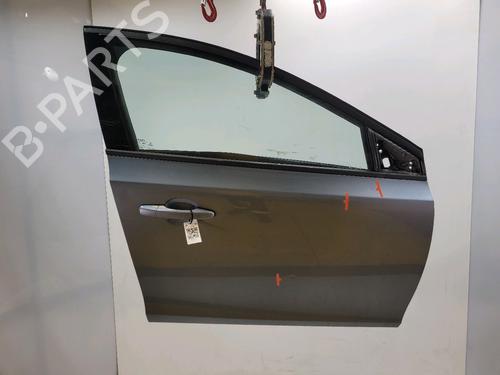 Porte avant droite VOLVO V40 Cross Country (526) D2 (120 hp) 31180549