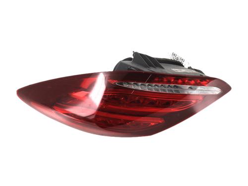 Used Right taillight Right taillight MERCEDES-BENZ C-CLASS (W205) C 200 BlueTEC / d (205.037) (136 hp) 34362737 34362737