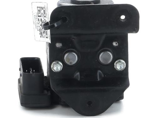 Used ABS pump TOYOTA YARIS (_P9_) 1.4 D-4D (NLP90_, NLP90R) (90 hp) 32513089