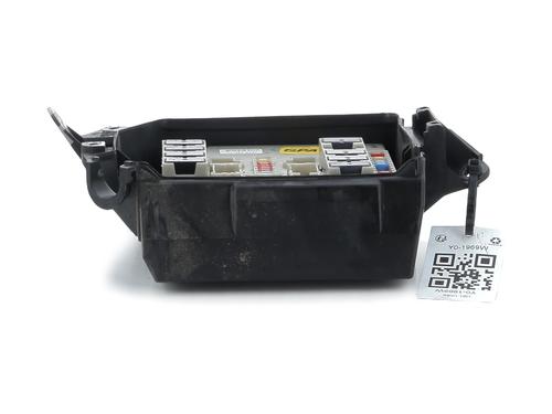 Used Fuse box Fuse box RENAULT CLIO III (BR0/1, CR0/1) [2005-2014] 33332552 33332552