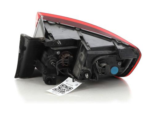 Left taillight RENAULT MEGANE IV Hatchback (B9A/M/N_) 1.5 Blue dCi 115 (B9A6) | BP29495851C34 