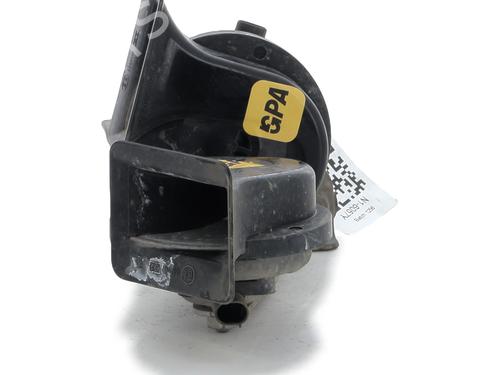 Used Horn Horn BMW 5 Touring (E61) [2004-2010] 33533642 33533642