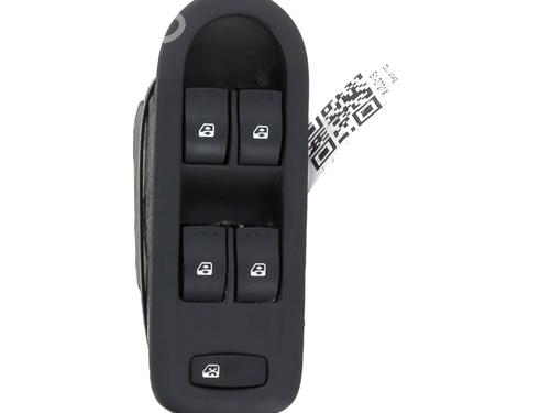 Used Left front window switch RENAULT SCÉNIC II (JM0/1_) 2.0 (JM05, JM0U, JM1N, JM1U, JM2V) (135 hp) 31057797