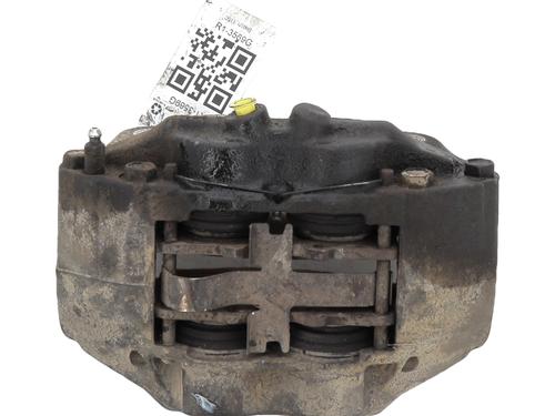 Venstre bremsekaliber foran TOYOTA HILUX VII Pickup (_N1_, _N2_, _N3_) 2.5 D-4D 4WD (KUN25_, KUN25R) (120 hp) 31152431