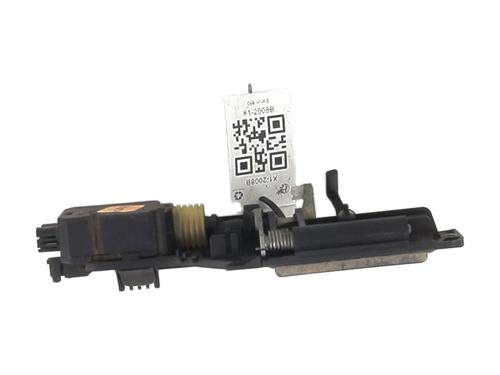 Tailgate handle MERCEDES-BENZ M-CLASS (W163) ML 270 CDI (163.113) | BP25589225C132 