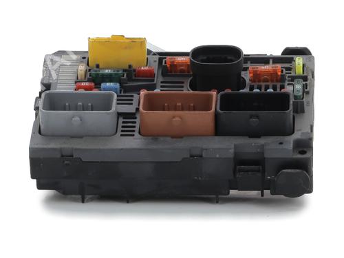 Used Fuse box PEUGEOT PARTNER Tepee 1.6 HDi 16V (90 hp) 29047951