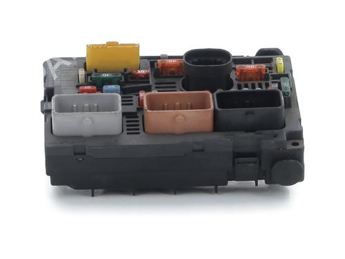 Used Fuse box Fuse box PEUGEOT 308 SW I (4E_, 4H_) 1.6 HDi (109 hp) 32848110 32848110
