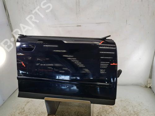 Right front door AUDI A4 B6 (8E2) 2.5 TDI quattro (180 hp) 8E0831052