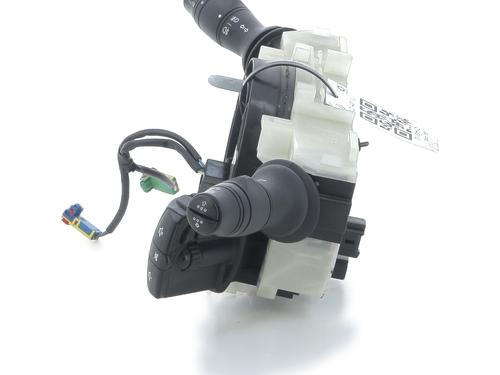 Switch RENAULT MEGANE III Hatchback (BZ0/1_, B3_) 1.5 dCi (BZ09, BZ0D, BZ1W, BZ29, BZ14) | BP32334033I30 - Image 2