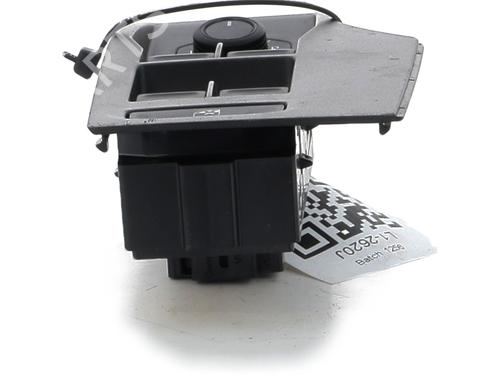 Left front window switch CUPRA FORMENTOR (KM7, KMP) 1.5 eTSI | BP33866728I27 - Image 2