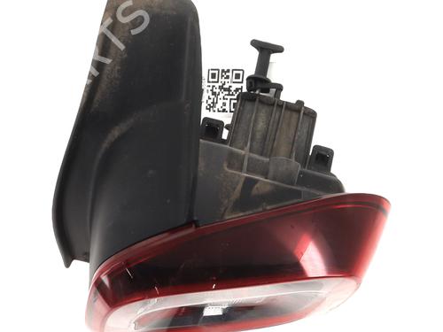 Used Right taillight DACIA DUSTER (HM_) 1.5 dCi 115 (HMAD) (116 hp) 31057944