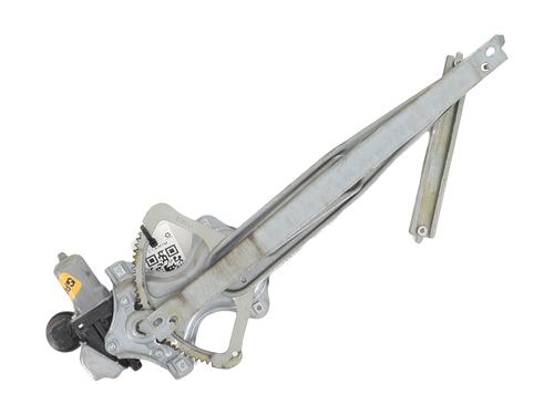 Used Front left window mechanism TOYOTA YARIS (_P13_) 1.0 (KSP130_, KSP130) (69 hp) 28713369