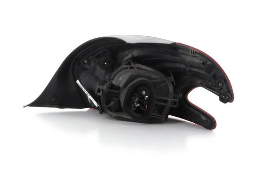 Left taillight PEUGEOT 208 I (CA_, CC_) 1.2 THP 110 | BP31057933C34