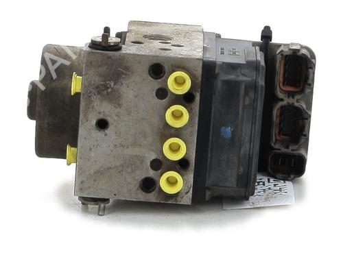 Used ABS pump NISSAN X-TRAIL I (T30) 2.2 Di 4x4 (114 hp) 29416178