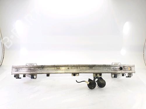 Used Front bumper reinforcement RENAULT MEGANE III Grandtour (KZ0/1) 1.9 dCi (KZ0J, KZ0N, KZ1S) (131 hp) 27603192