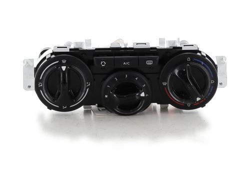Used Climate control PEUGEOT 208 I (CA_, CC_) 1.2 VTi 68 / PureTech 68 (68 hp) 24235546