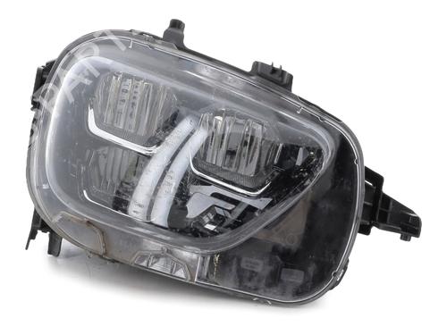 Used Right headlight CITROËN C3 III (SX) 1.2 THP 110 (SXHNPS, SXHNZT, SXHNZ6) (110 hp) 31122034