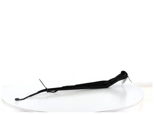 Used Front windshield wiper arm SUZUKI SX4 S-Cross (JY) 1.4 T (AKK414) (140 hp) 27905449