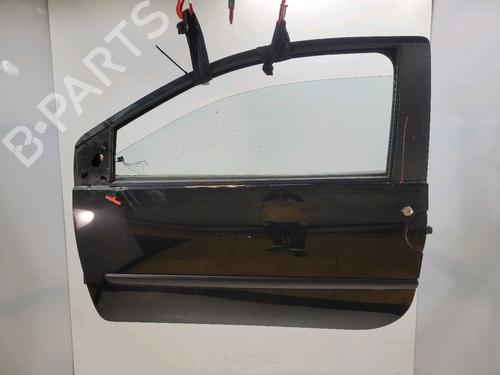Dør venstre foran RENAULT TWINGO II (CN0_) 1.2 16V (CN04, CN0B) (75 hp) 31122975