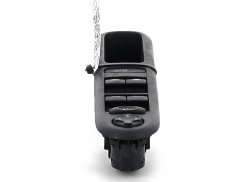 Left front window switch PEUGEOT 5008 (0U_, 0E_) 2.0 HDi 150 / BlueHDi 150 | BP37483588I27 - Image 3