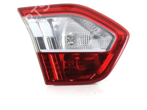 Feu de coffre gauche RENAULT FLUENCE (L3_) 1.5 dCi (L30D, L30L, L306, L33F, L33L, L33M, L33V, L33W) (110 hp) 31876324