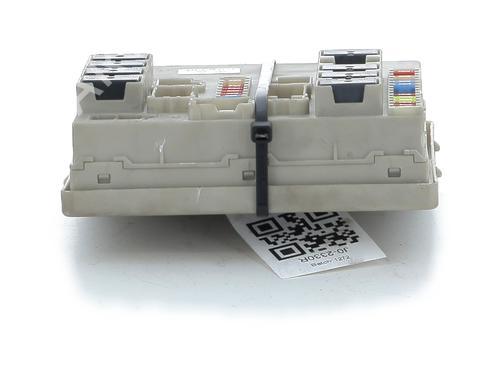 Used Fuse box Fuse box RENAULT CLIO III (BR0/1, CR0/1) 1.2 16V (BR0P, CR0P) (101 hp) 33332756 33332756