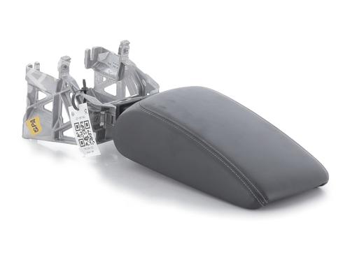 Armrest / Center console AUDI A3 Sportback (8VA, 8VF) 1.4 TSI | BP32130717I20 