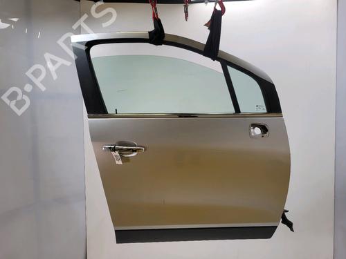 Used Right front door Right front door 36831484 36831484