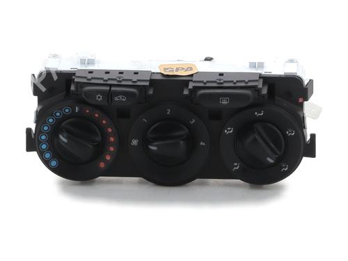 AC Styreenhet / Manøvreringsenhet OPEL CORSA E (X15) 1.4 (08, 68) (90 hp) 29218030