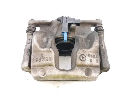 Used Right front brake caliper MERCEDES-BENZ A-CLASS (W176) A 200 CDI / d (176.008) (136 hp) 27918312