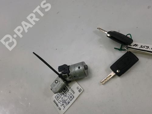 Used Ignition barrel Ignition barrel PEUGEOT 3008 I MPV (0U_) 1.6 HDi (109 hp) 11121527 11121527