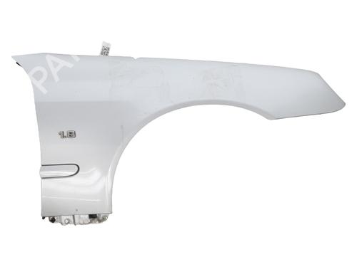 Used Right front fenders MERCEDES-BENZ C-CLASS (W202) C 200 Kompressor (202.025) (192 hp) 27531373
