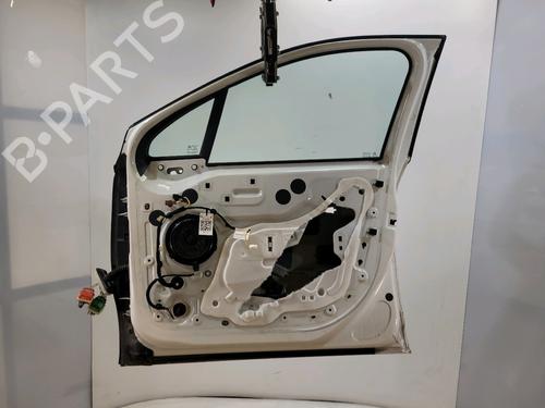 Right front door CITROËN C3 III (SX) 1.2 THP 110 (SXHNPS, SXHNZT, SXHNZ6) | BP30166166C3 