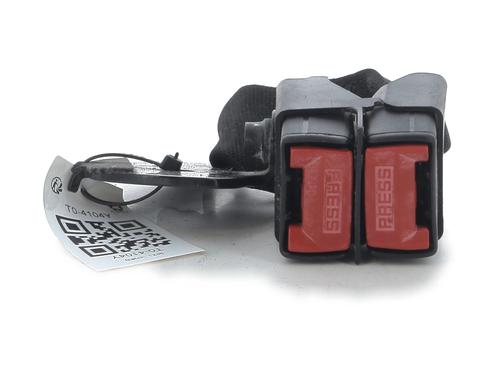 seat-buckle-renault-clio-ii-bb_-cb_-1998-1999-2000-2001-2002-2003-2004-2005-2006-2007-2008-2009-2010-2011-2012-2013-2014-2015-2016-32225921 main image