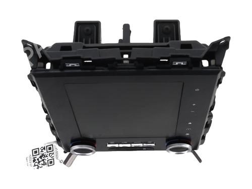 Used Display monitor RENAULT MEGANE IV Hatchback (B9A/M/N_) 1.5 dCi 110 (B9A3) (110 hp) 31367399