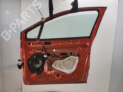 Right front door RENAULT CLIO IV Grandtour (KH_) 0.9 TCe 90 | BP29820264C3