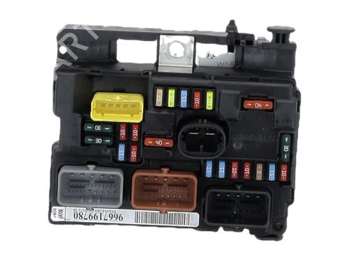 Fuse box CITROËN C3 II (SC_) 1.4 HDi 70 (SC8HZC, SC8HR0, SC8HP4) | BP40114797E1 - Image 2