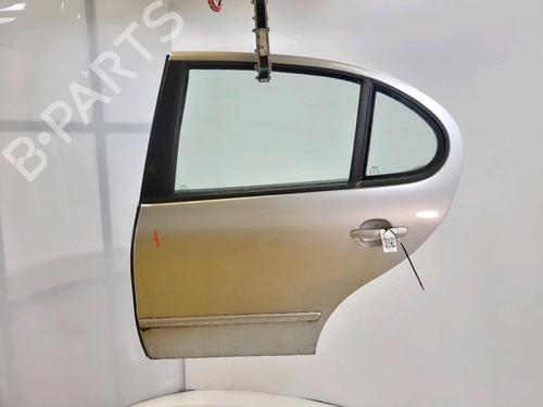 Used Left rear door SEAT LEON (1M1) 1.9 TDI (150 hp) 26190172