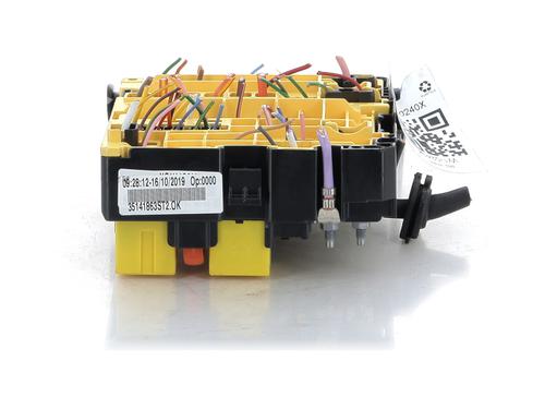 Used Fuse box CITROËN GRAND C4 SPACETOURER (3A_, 3E_) 1.5 BlueHDi 130 (131 hp) 27904919